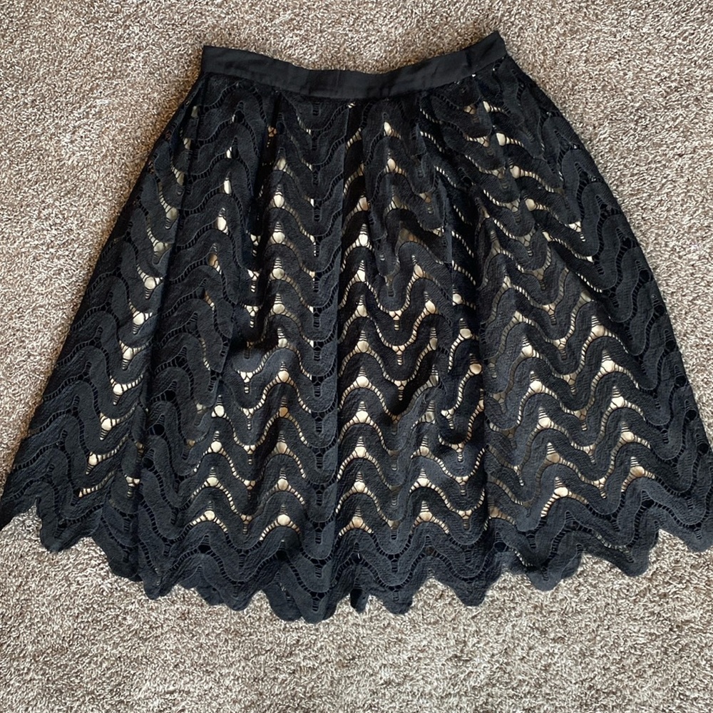 HYPR Black Lace & Cream Underlay Midi Circle Skirt, Women’s L, 96369